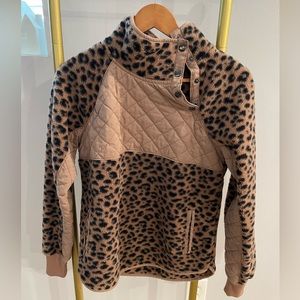 A&F Fleece Pullover Leopard Print/Tan Size Small